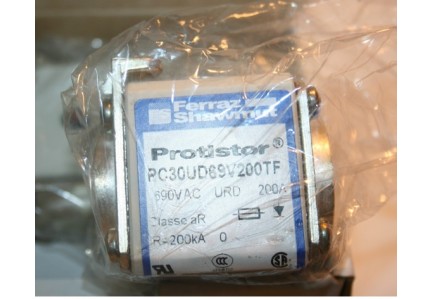 Ferraz Shawmut Protistor 690V 200A PC30UD69V200TF X300055