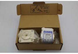 800V 550A E301833 8URD32TTF0550 Ferraz Shawmut Fuse