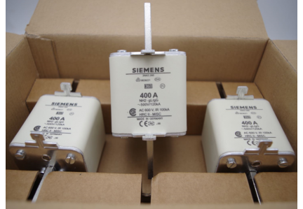NEW Siemens 3NA3252 3NA3-252 LV HRC Fuse Link Links 315A gL/gG NH2 500VAC 