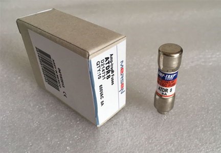 New and Original 8A 690V ATDR8 Class CC Fuse